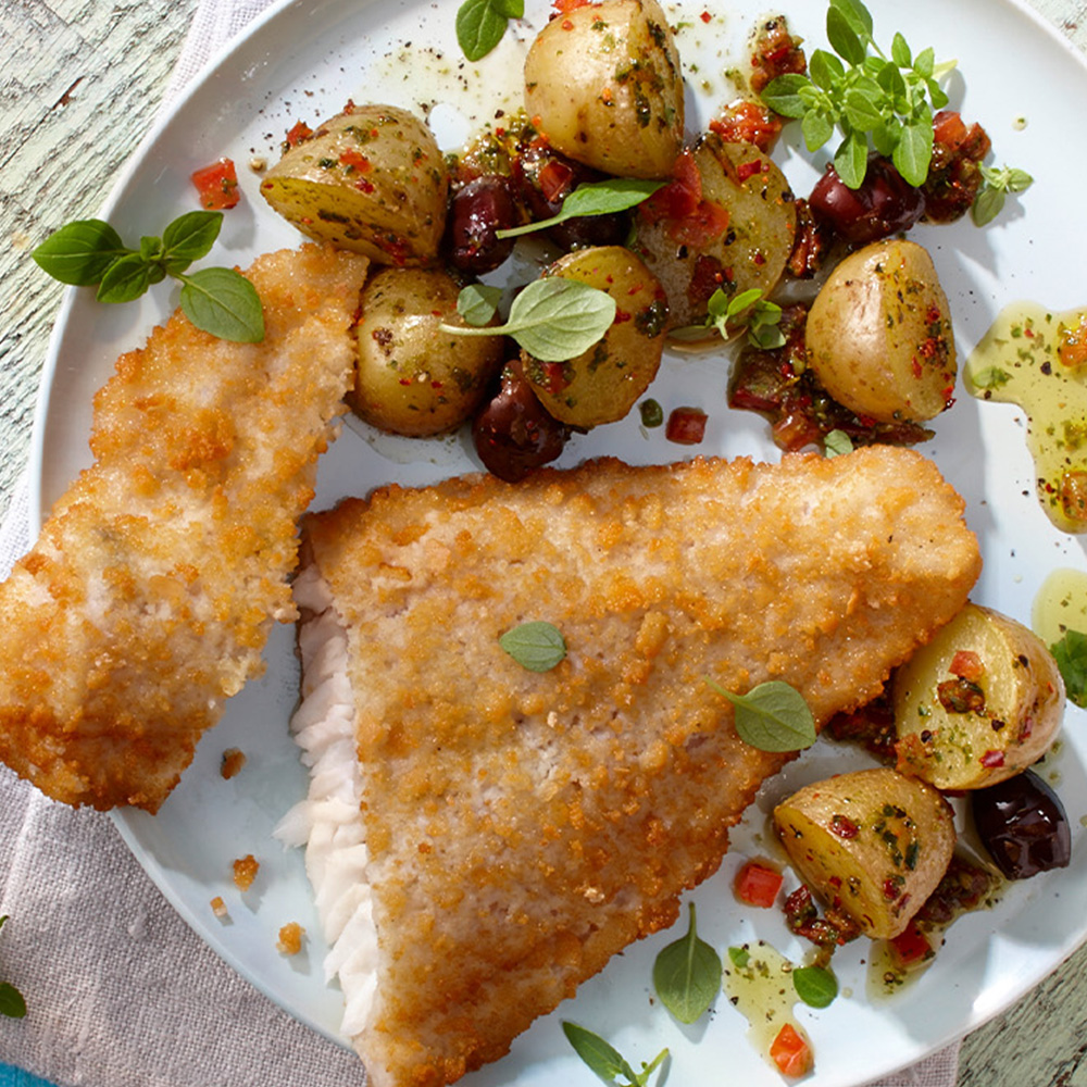 Schollenfilet Sylter Art auf mediterranem Kartoffelsalat